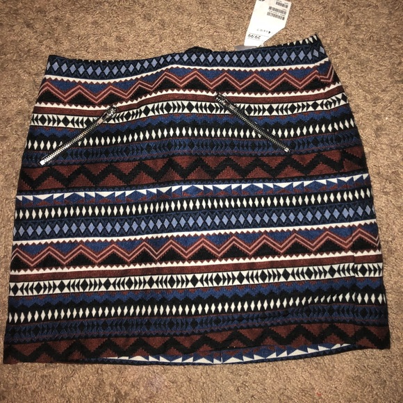 High waisted skirt - Picture 2 of 3